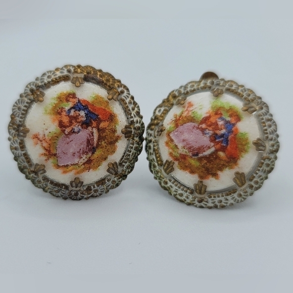 Vintage Germany Courting Couple Clip On Earrings #763 - Picture 5 of 14